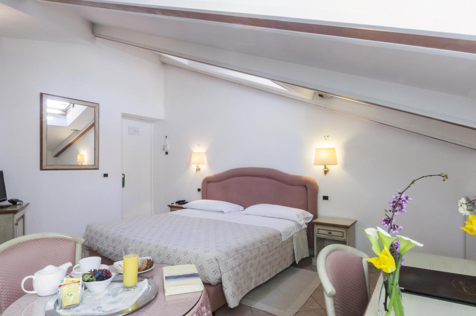 Hotel Kursaal Passignano sul Trasimeno Rom bilde
