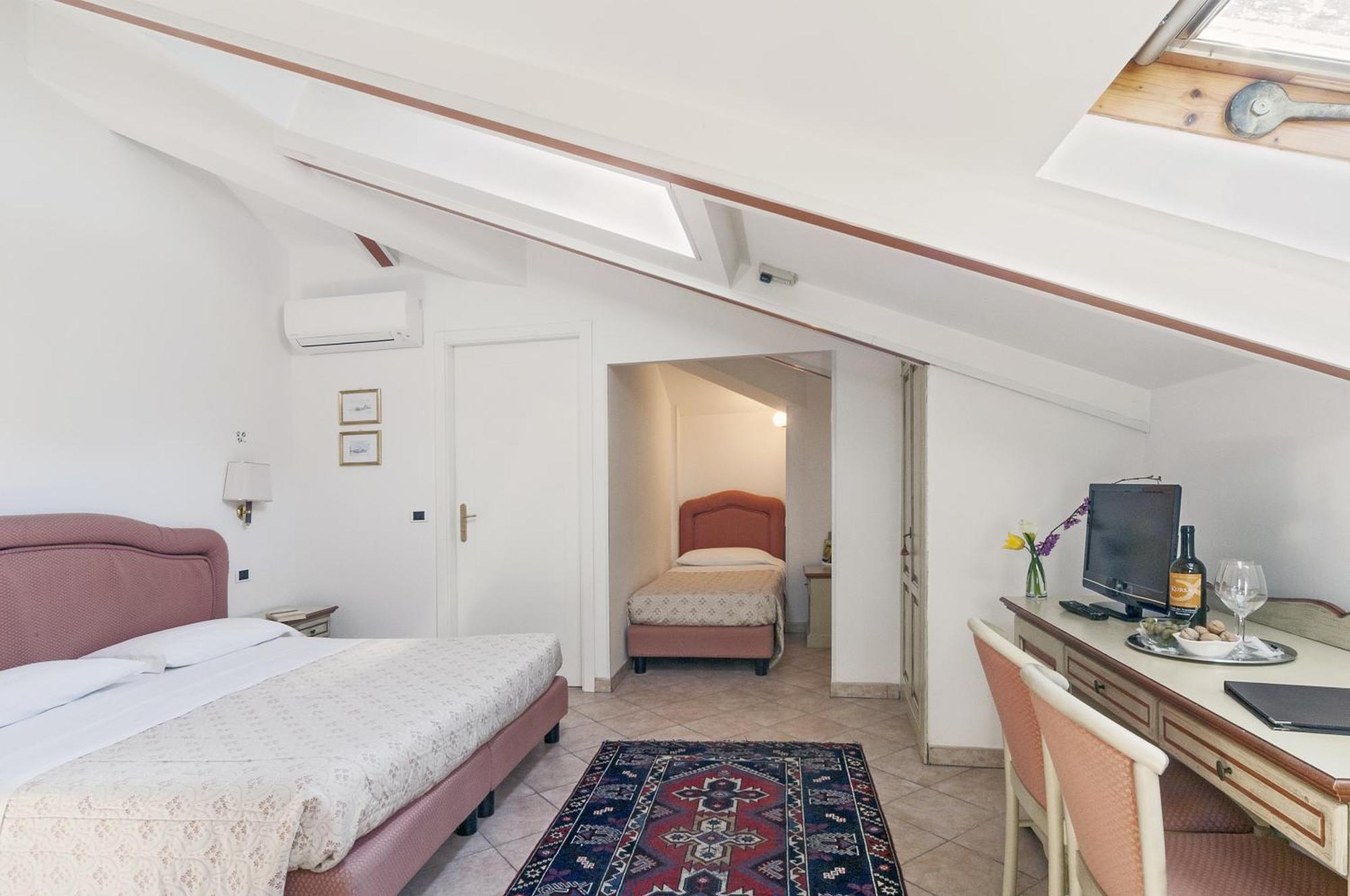 Hotel Kursaal Passignano sul Trasimeno Rom bilde