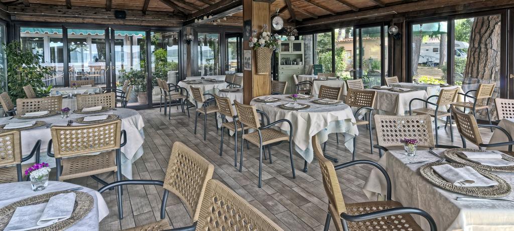 Hotel Kursaal Passignano sul Trasimeno Eksteriør bilde