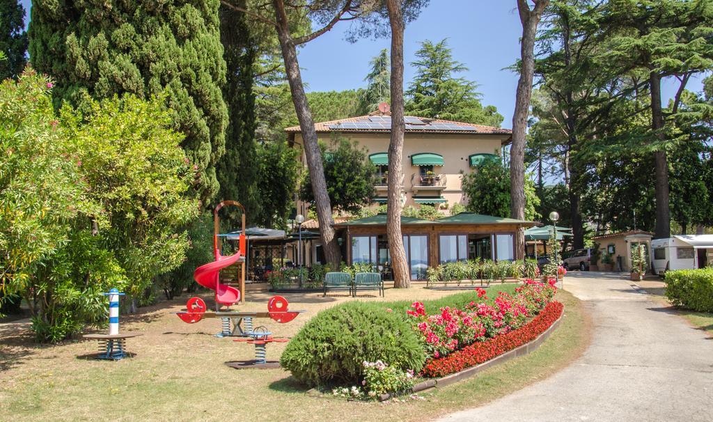 Hotel Kursaal Passignano sul Trasimeno Eksteriør bilde