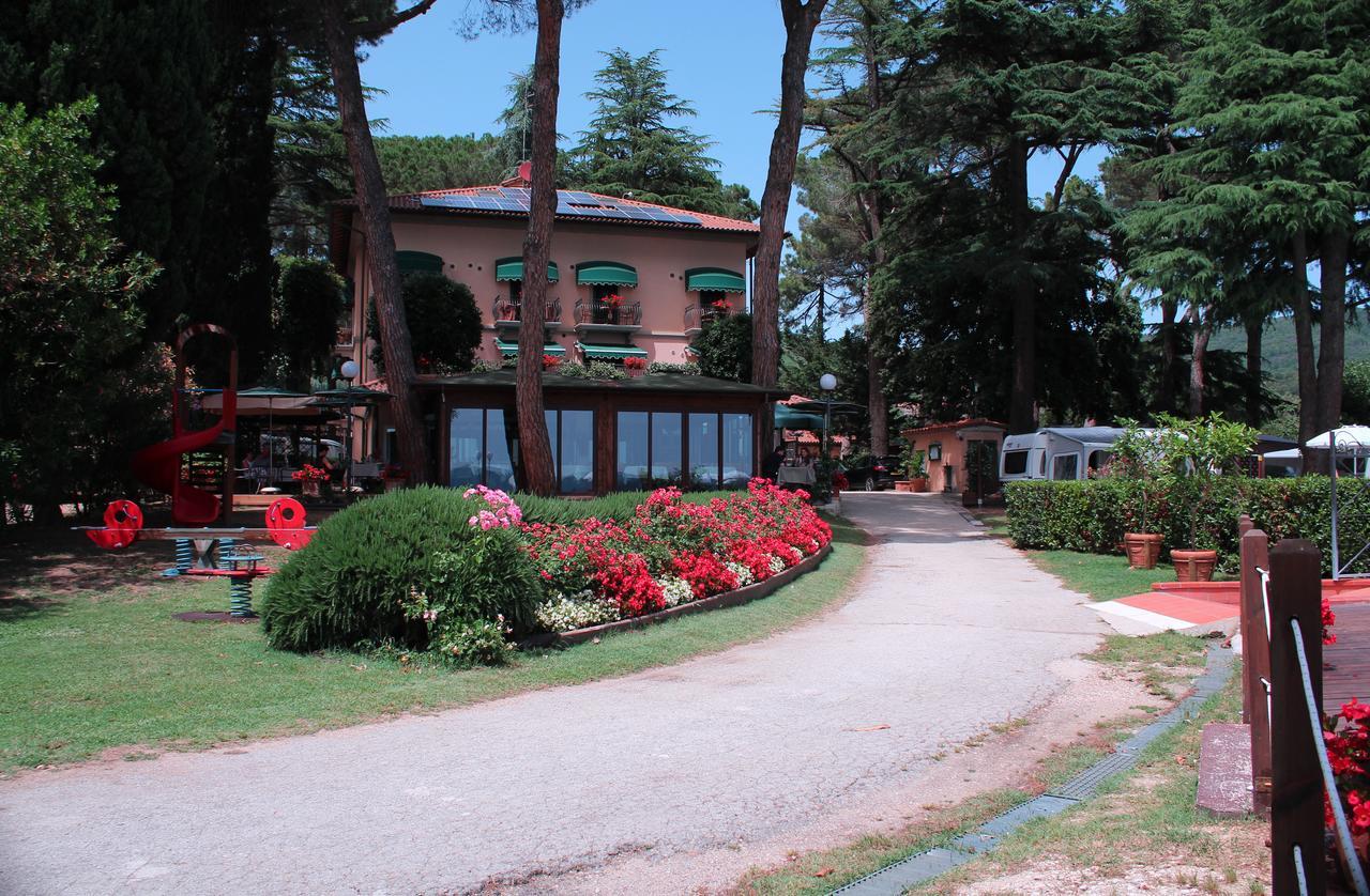 Hotel Kursaal Passignano sul Trasimeno Eksteriør bilde